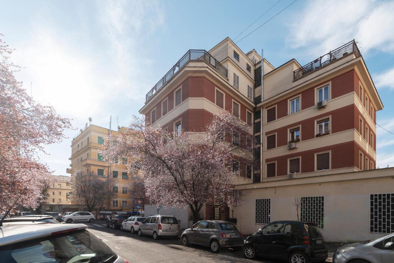 Mm Cipro Flat Lägenhet Rom Exteriör bild