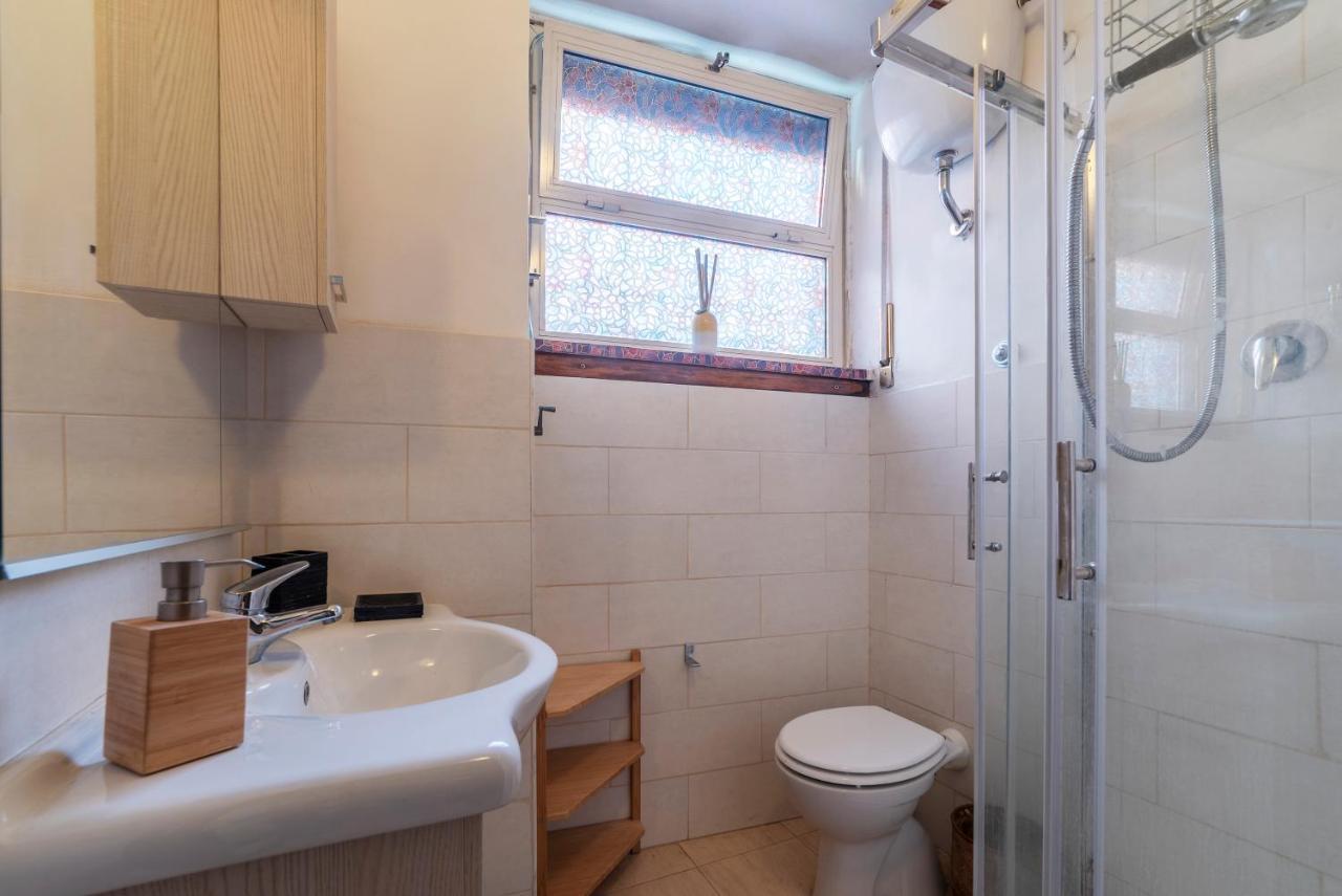 Mm Cipro Flat Lägenhet Rom Exteriör bild